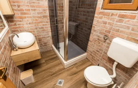 Location Maison 8 personnes à Gospic - Photo 34