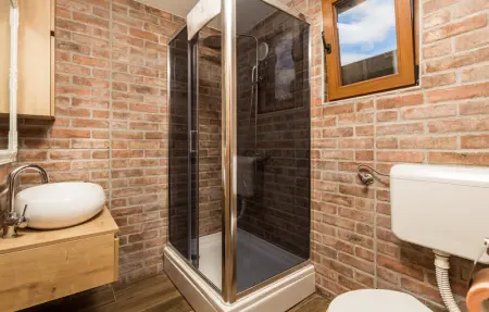 Location Maison 8 personnes à Gospic - Photo 35