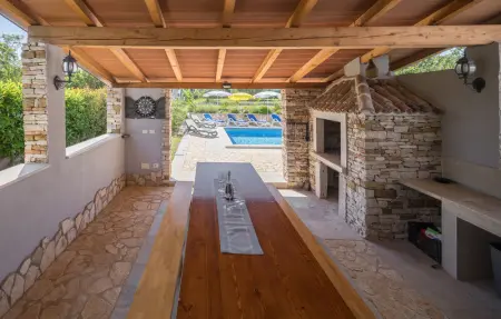 Location Maison 15 personnes à Buje - Photo 14