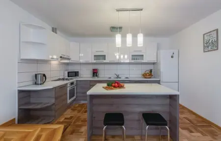 Location Maison 15 personnes à Buje - Photo 26