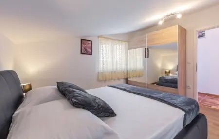 Location Maison 15 personnes à Buje - Photo 38