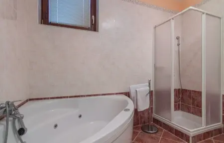 Location Maison 15 personnes à Buje - Photo 44