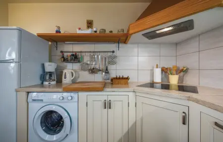 Location Maison 9 personnes à Tinjan - Photo 22