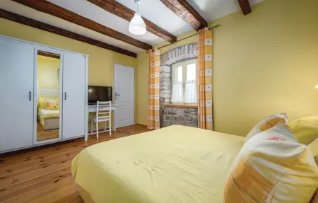 Location Maison 9 personnes à Tinjan - Photo 29