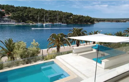 Location Maison 8 personnes à Milna - Photo 21