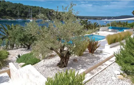 Location Maison 8 personnes à Milna - Photo 22