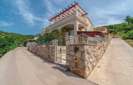 Location Maison 12 personnes à Blato - Photo 11