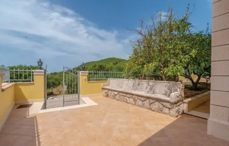 Location Maison 12 personnes à Blato - Photo 12