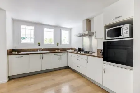 Maison de vacances - BARRY D'ISLEMADE, Maison de vacances moderne avec piscine à Barry-d'Islemade - Photo 4