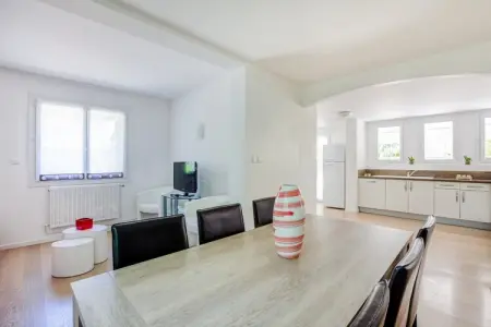 Maison de vacances - BARRY D'ISLEMADE, Maison de vacances moderne avec piscine à Barry-d'Islemade - Photo 17