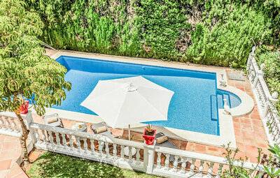 Maison 15 personnes à Las Lagunas de Mijas EAS626