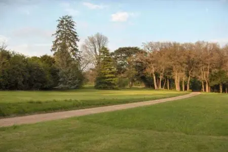 Maison de vacances Sossay, Maison de vacances vintage avec jardin à Sossais - Photo 18