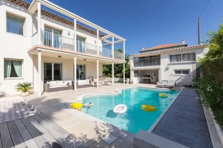 Villa in Juan les Pins,Residence Dulys FR-06160-29 N°821636