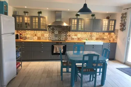 Villa Vignes et Bambous, Villa moderne avec piscine privée près du lac à Olonzac - Photo 2