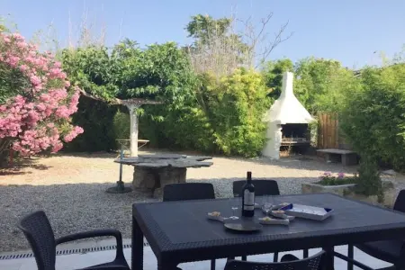 Villa Vignes et Bambous, Villa moderne avec piscine privée près du lac à Olonzac - Photo 4