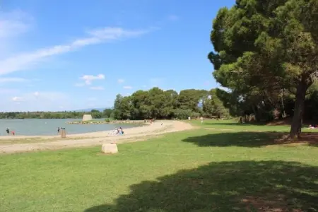 Villa Vignes et Bambous, Villa moderne avec piscine privée près du lac à Olonzac - Photo 26