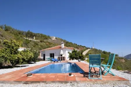 Villa Las Reinas, Maison de vacances indépendante avec piscine privée et jacuzzi - Photo 14