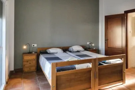 Villa Las Reinas, Maison de vacances indépendante avec piscine privée et jacuzzi - Photo 24