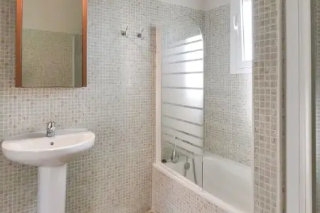 Villa Las Reinas, Maison de vacances indépendante avec piscine privée et jacuzzi - Photo 26