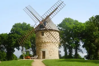 Maison à Gommenec'h,Ancient windmill Gommenec'h BRE02596-U N°821852