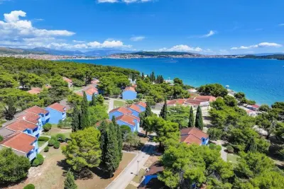 Appartement à Trogir   Seget Donij, Apartments Medena Trogir - Seget Donji - A2plus2 Superior seaside - L877769