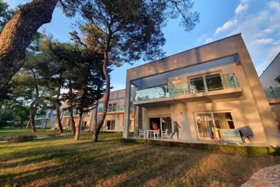Appartement à Biograd, Residence Premium Crvena Luka Biograd Family Apartment Sea Side 88 qm - L877777