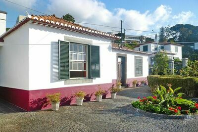 Holiday home in Funchal, Maison 6 personnes à Funchal FNC01012-F