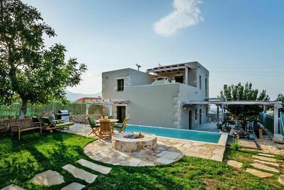 Location Maison à Kastellos,holiday home, Kastellos-Villa Leonanto HER011004-F N°822872