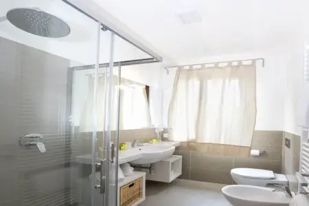 Apartment Limone Residence Nautic Resort San Carlo Gargnano-Quadrilo 110qm - Photo 28