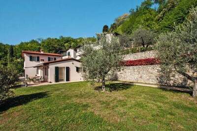 holiday home Reisdence Nautic Resort San Carlo Gargnano-Villa Ortensia, Villa 8 personnes à Gargnano IGS01334-F