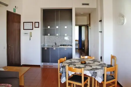Residence Barbara, Moniga del Garda-2-Raum-App., 1. Etage B2G, ca. 44 qm - Photo 12