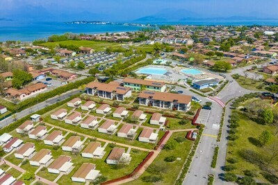 Residence The Garda Village, Sirmione-trilo comfort, Appartement 6 personnes à Sirmione IGS02335-DYB