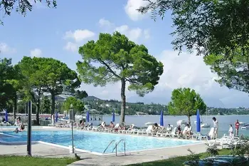 Appartement in Padenghe,Front Lake Resort Le Corti del Lago Padenghe-APX-G4 / A3 4 Paxe IGS02368-DYD N°878066