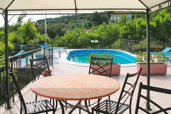 Appartement in Imperia,Agritourism Le Mimose Imperia Typ B4 ILI011003-CYA N°878095