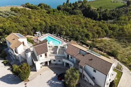 Holiday resort Contea dei Ciliegi Pedaso Typ trilo-trilo - Photo 12