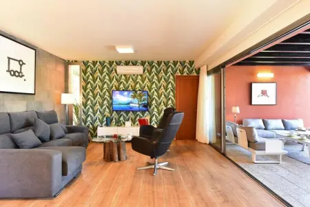 Par 4 Villa 19, Maison 6 personnes à San Bartolomé de Tirajana - Photo 1