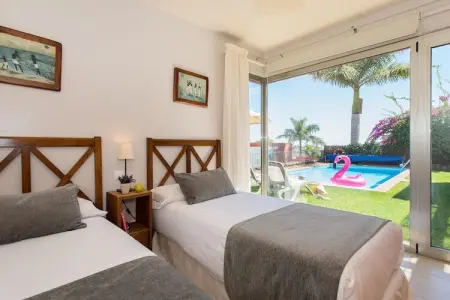 Par 4 Villa 17, Villa 4 personnes à San Bartolomé de Tirajana - Photo 16