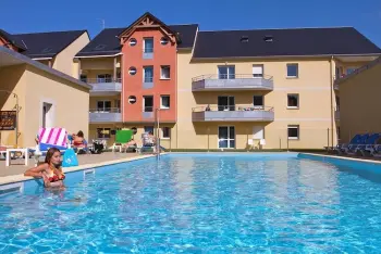 Appartement à Grandcamp,Residence Les Isles de Sola Grandcamp // T3 BALCON / 3 pcs 50 à 60 m2 T3 AVEC balcon ou terrasse NMD03115-DYC N°878475