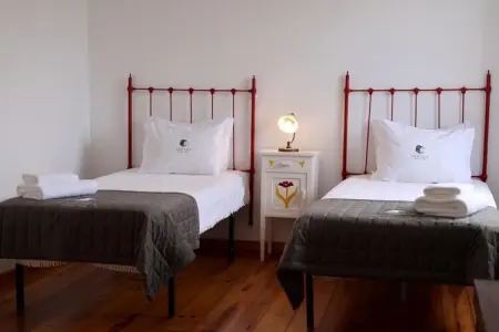 Ferienhäuser Adegas do Pico in Prainha // Adega T2 70-90m2 / sea - Photo 4