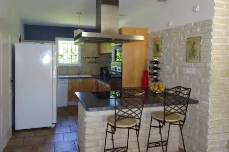 Ferienhaus in Roaix, Maison 6 personnes à Roaix - Photo 5