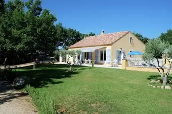 Villa in Artignosc,La Cheneraie FR-83630-08 N°96422