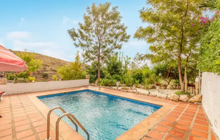 Location Maison 6 personnes à Sedella - Photo 8