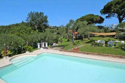 Location Maison à Bargecchia,holiday home Villa del Pino, Massarosa-Villa del Pino - N°823484