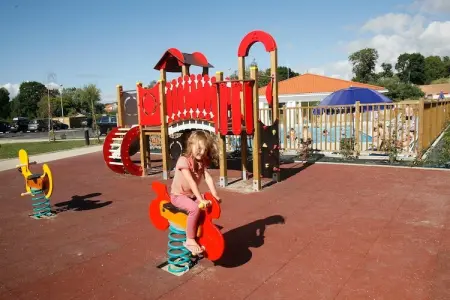 Résidence le Domaine de L'Océan 2, Appartement soigné avec terrasse à 600 m de la plage - Photo 3