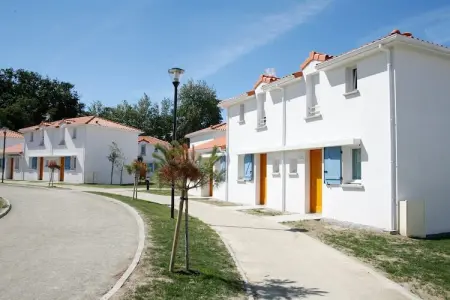 Résidence le Domaine de L'Océan 2, Appartement soigné avec terrasse à 600 m de la plage - Photo 8