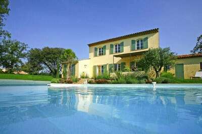 Villas Les Domaines de Saint Endréol / La Motte-en-Provence // Villa indiv 4 chambr 130 qm 5 pcs 3x bain piscine privée, Villa 8 personnes à La Motte CAZ011047-OYB
