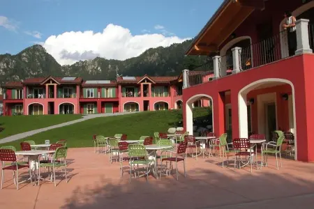 Vico Large, Appartement pour 2-4 personnes Entouré par les montagnes, directement sur le Idro - Photo 20