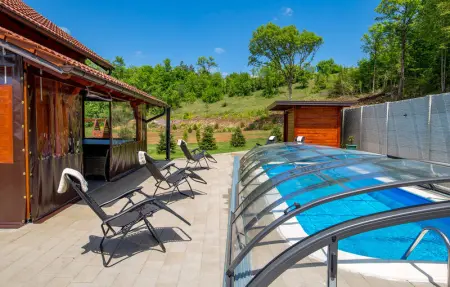 Location Maison 6 personnes à Perusic - Photo 12