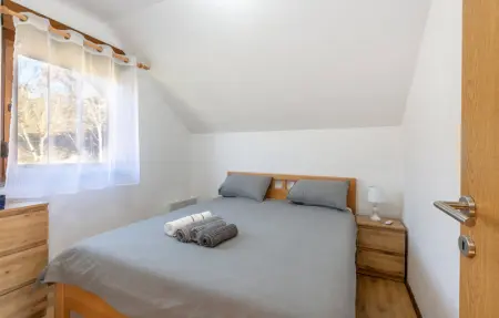 Location Maison 6 personnes à Perusic - Photo 29