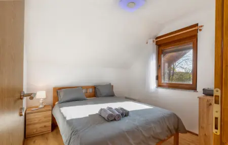 Location Maison 6 personnes à Perusic - Photo 31